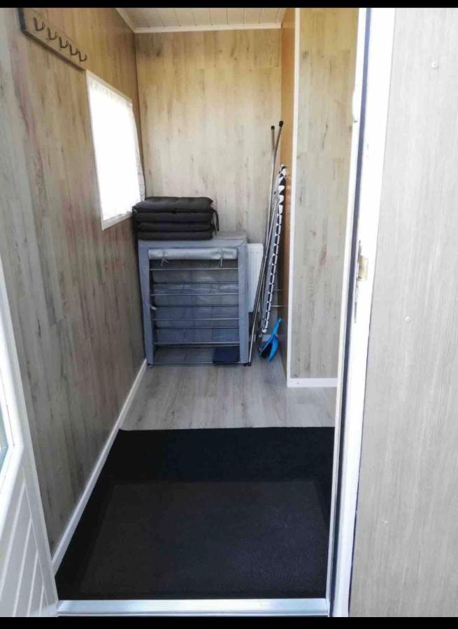 Cozy Chalet In Opmeer Near Amsterdam And Beach エクステリア 写真